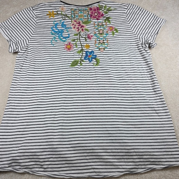 Johnny Was T-Shirt Womens L White Striped Sheri Everyday Floral Embroidered Tee - Picture 3 of 9
